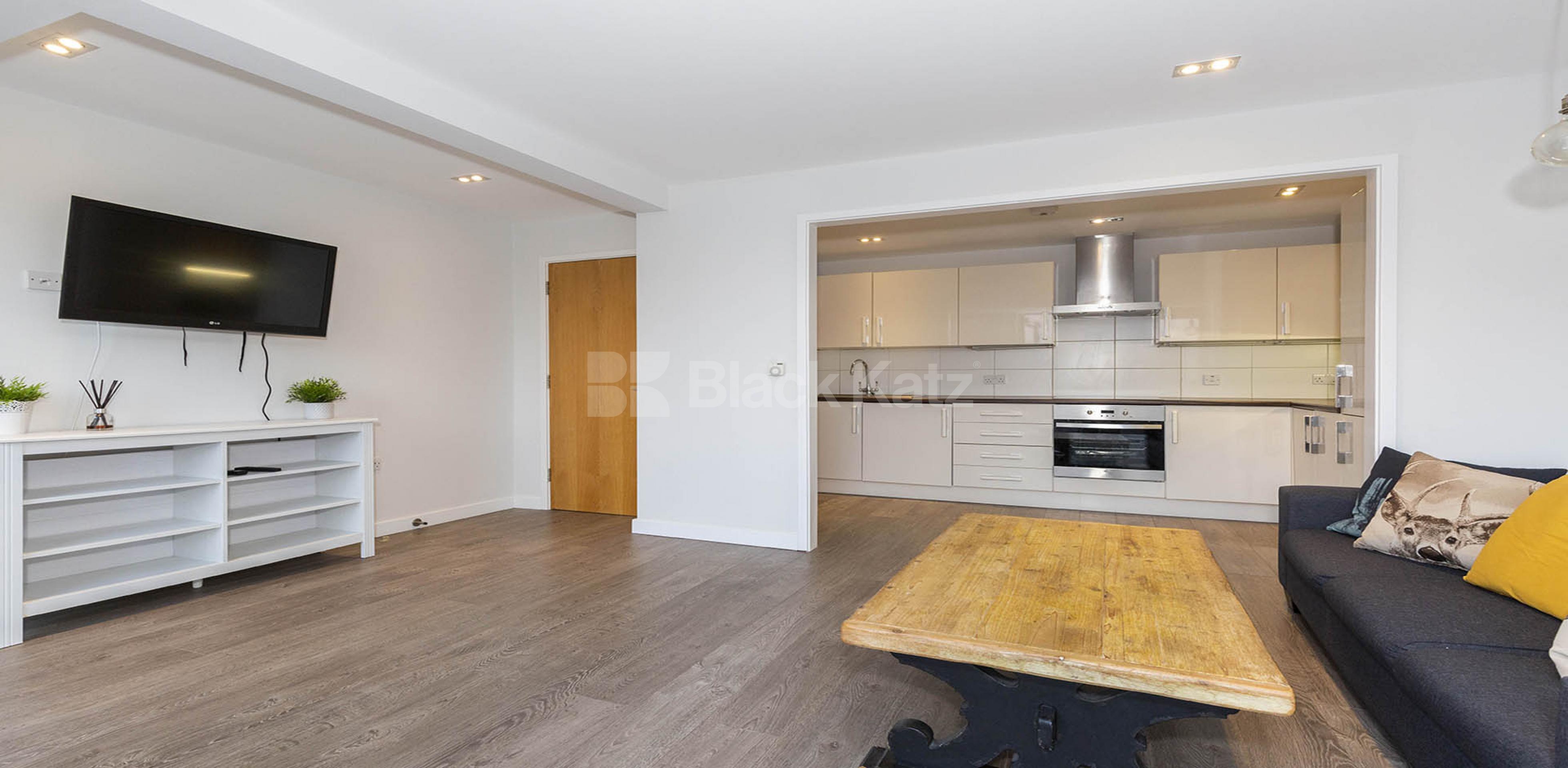 			2 Bedroom, 1 bath, 1 reception Apartment			 Mintern Street, OLD STREET-SHOREDITCH PARK N1